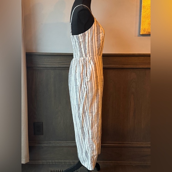 Old Navy Cream and Gray Striped Pattern linen cotton jumpsuit romper - Picture 6 of 9